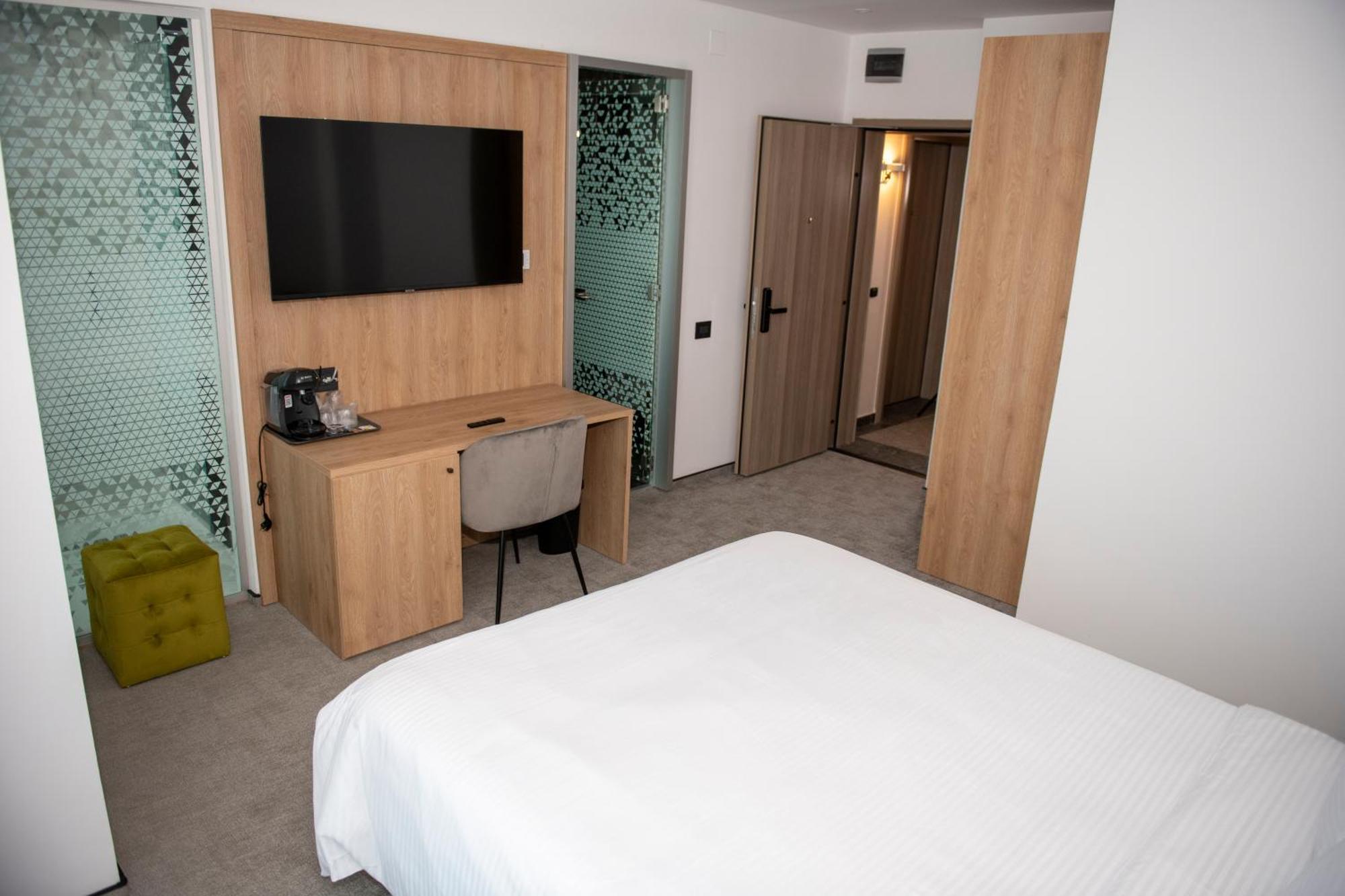 Cm111Apparthotel 부쿠레슈티 외부 사진